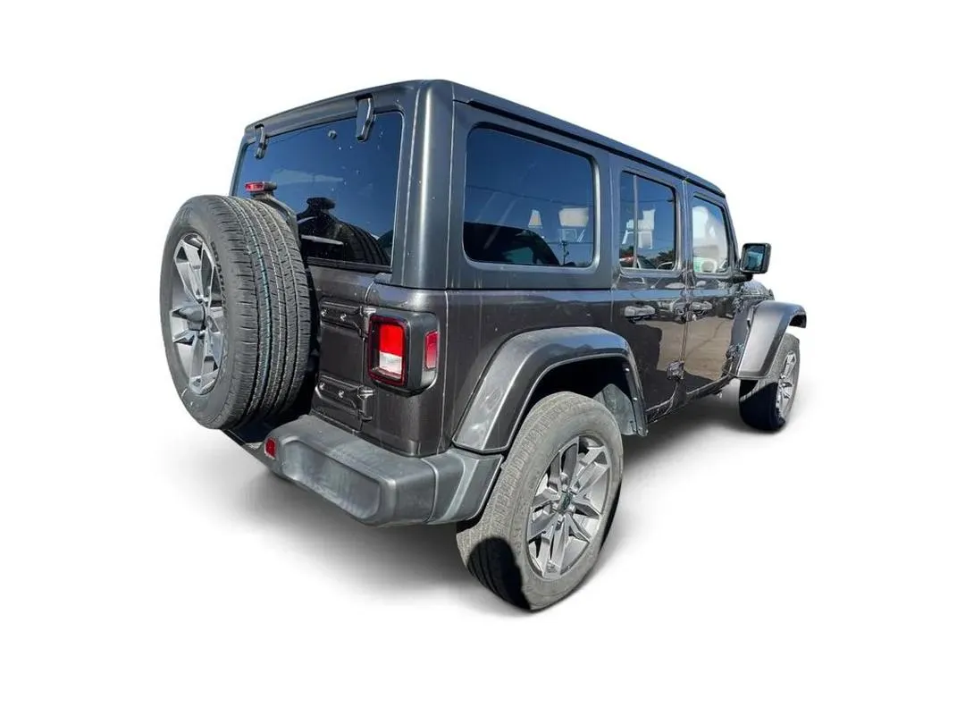 2024 Jeep Wrangler, photo 3