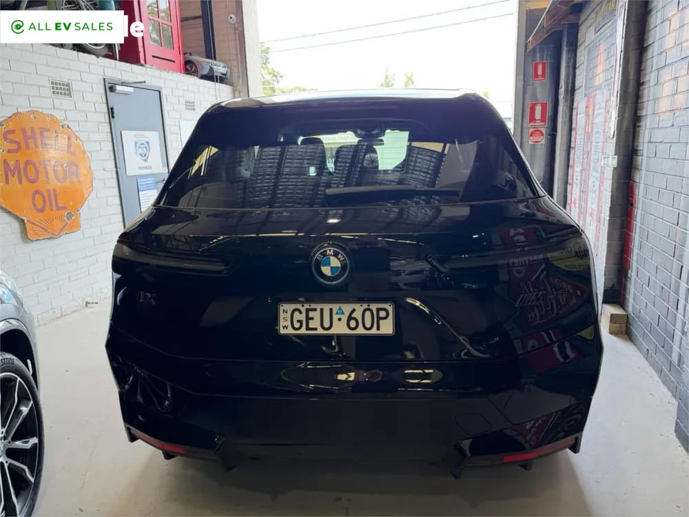 2022 BMW iX, photo 3