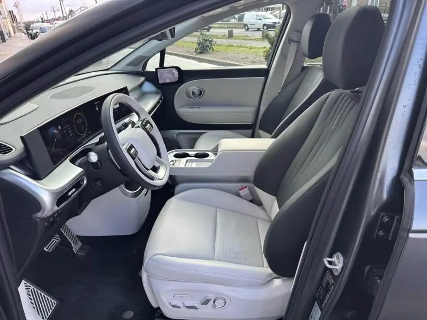 2026 Hyundai IONIQ 9, photo 5