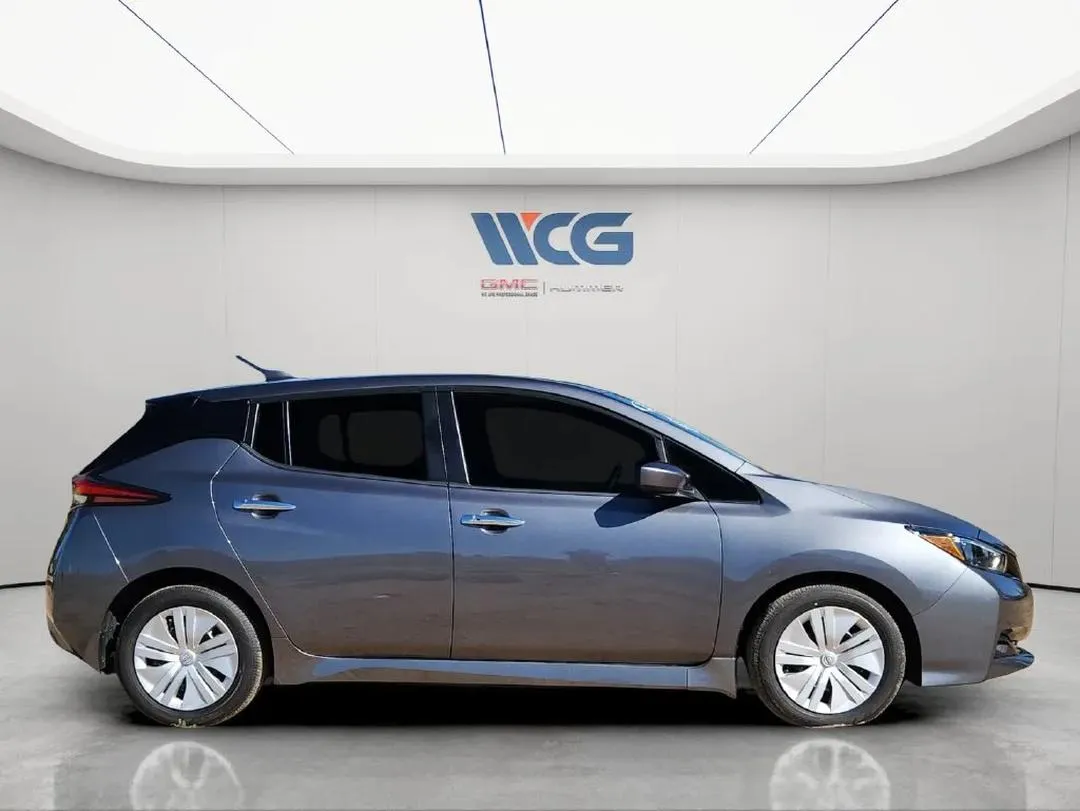 2025 Nissan Townstar, photo 2