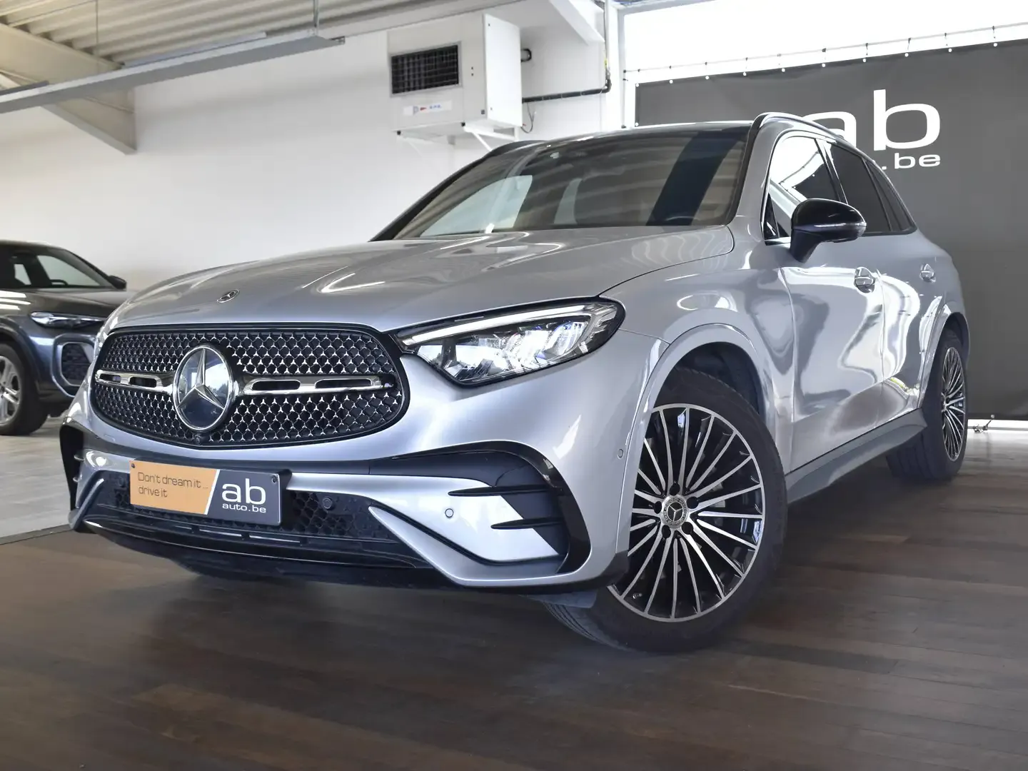 Mercedes-Benz GLC 200