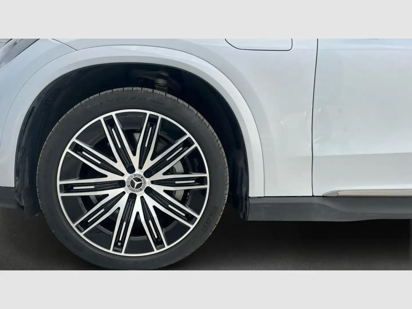 2025 Mercedes-Benz EQE SUV, photo 5