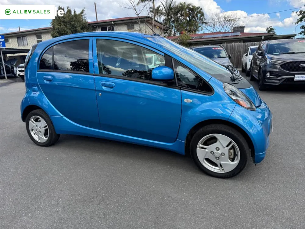 2012 Mitsubishi i-MiEV, photo 4