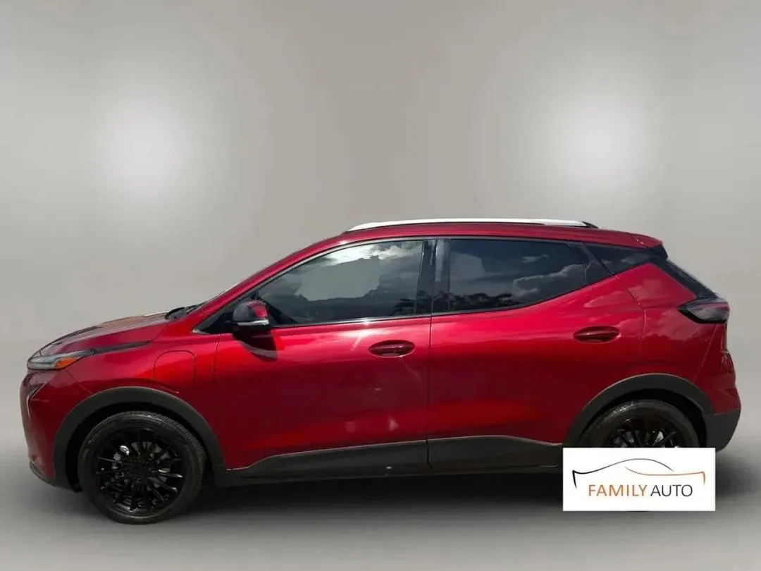 2022 Chevrolet Bolt EUV, photo 2