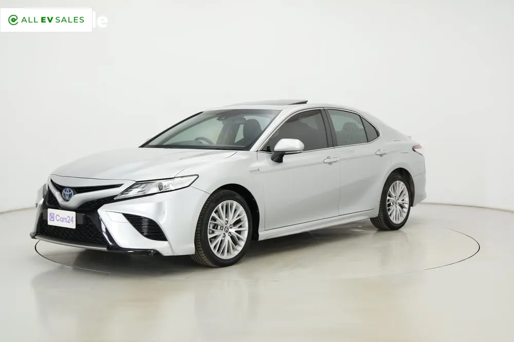 2020 Toyota Camry, photo 3