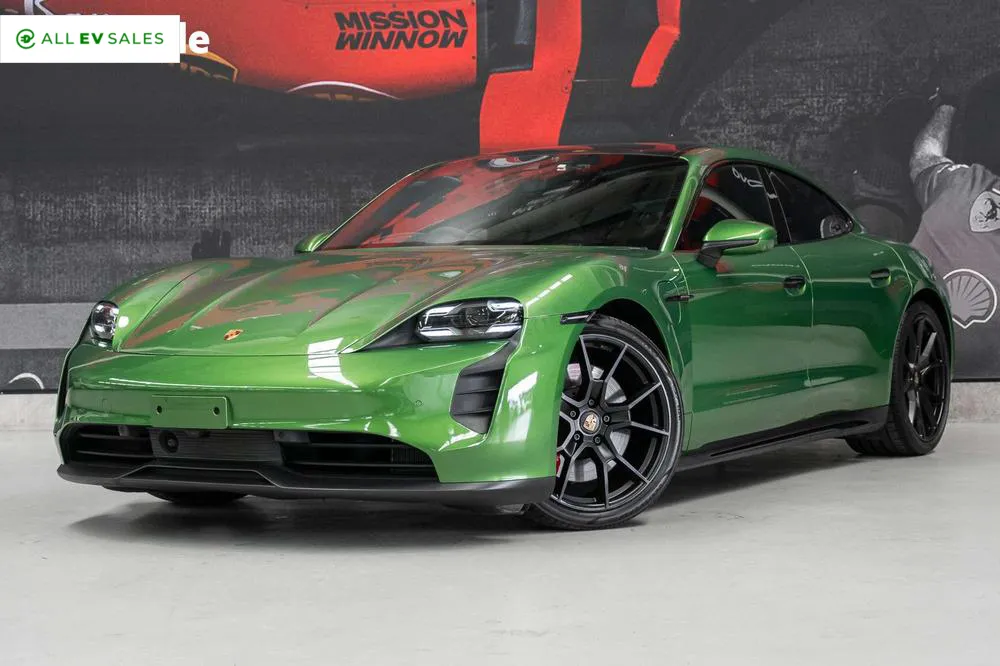 2022 Porsche Taycan, photo 4