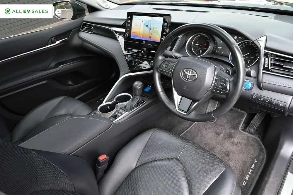 2021 Toyota Camry, photo 2