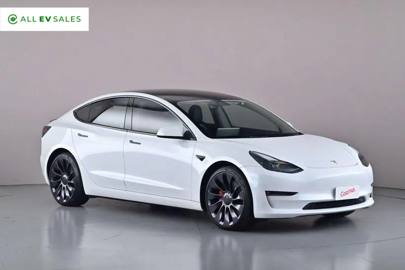 2023 Tesla Model 3 Performance