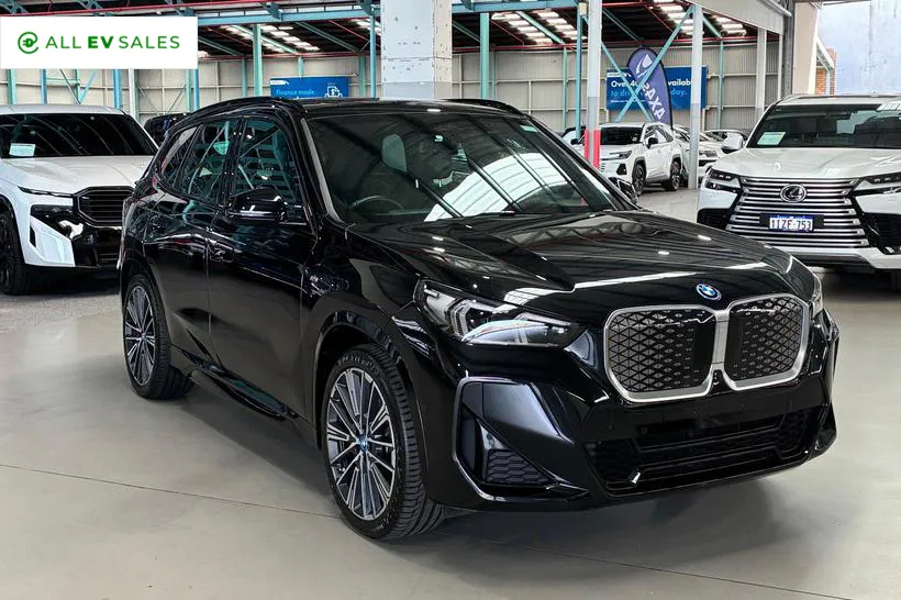 2024 BMW IX1 Xdrive30 M Sport