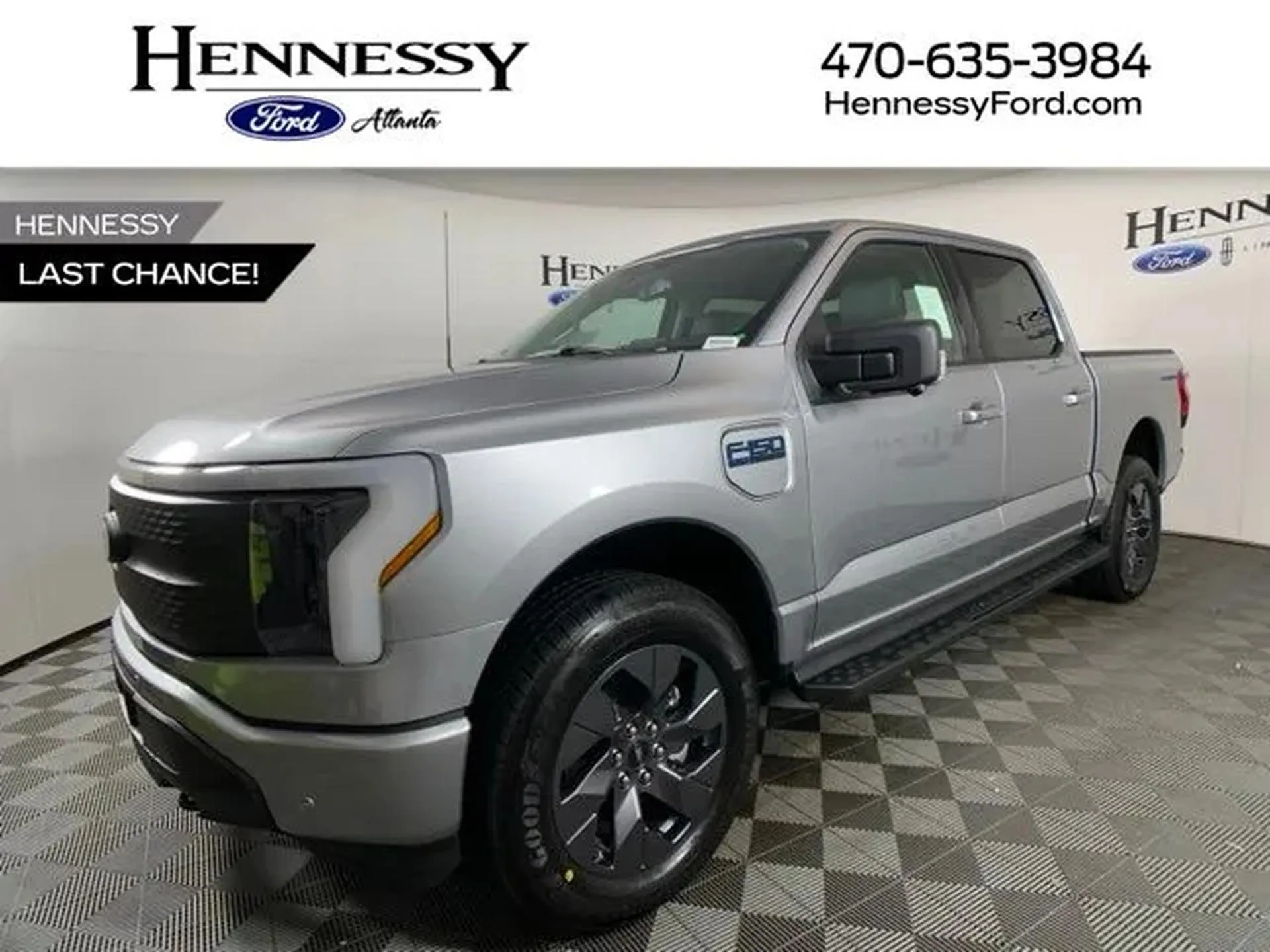2025 Ford F-150 Lightning Flash