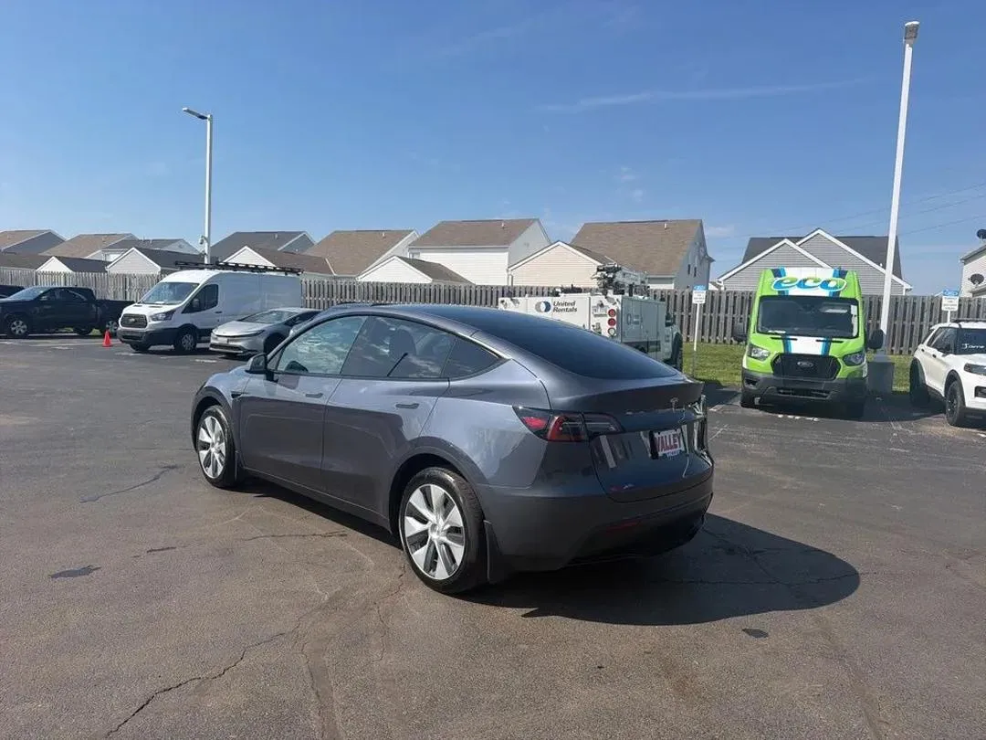 2023 Tesla Model Y, photo 5