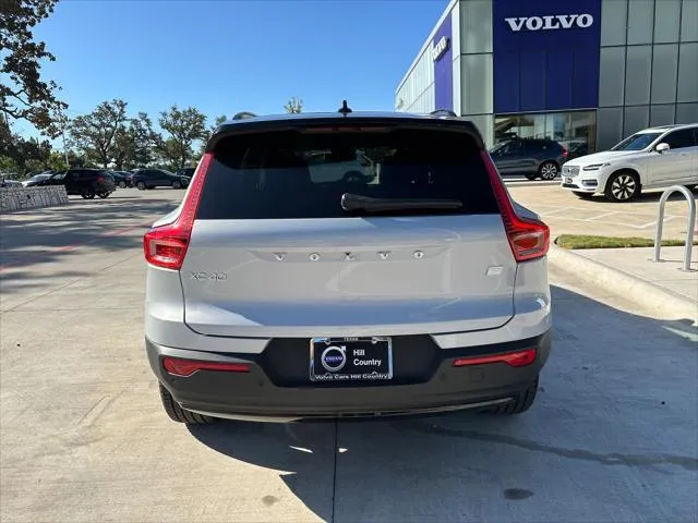 2022 Volvo XC40 Recharge, photo 5