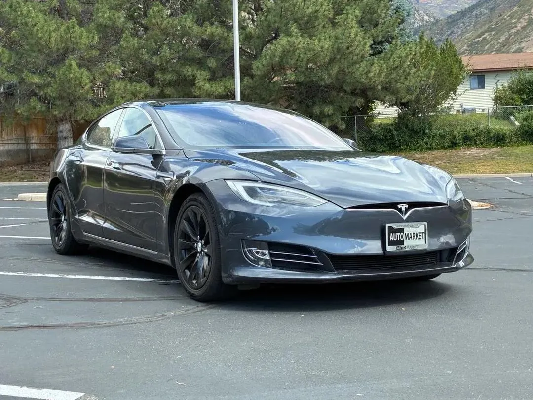 2018 Tesla Model X, photo 3