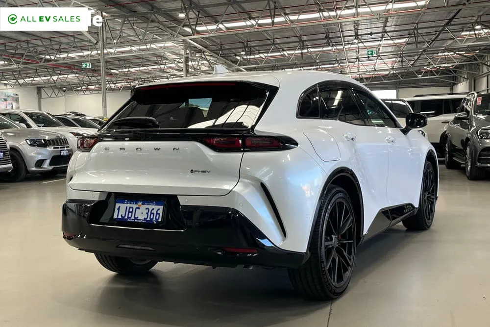 2024 Toyota Crown, photo 2