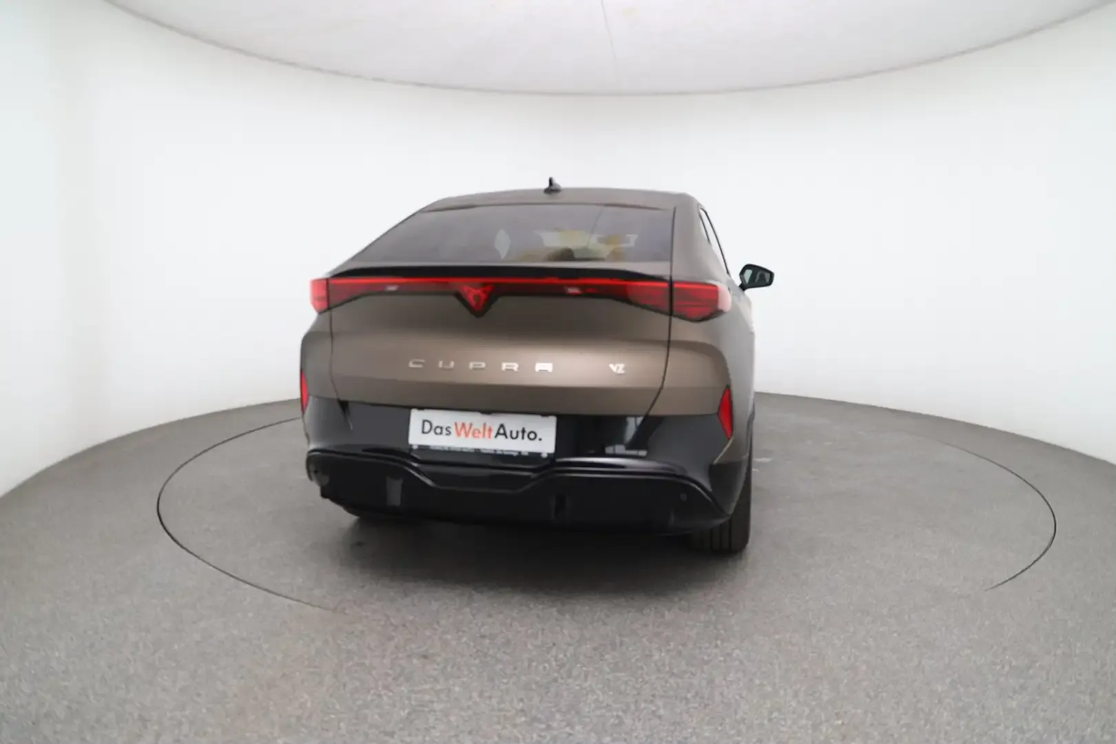 2026 Cupra Tavascan, photo 5