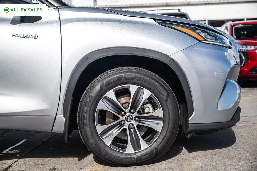 2022 Toyota Kluger, photo 4