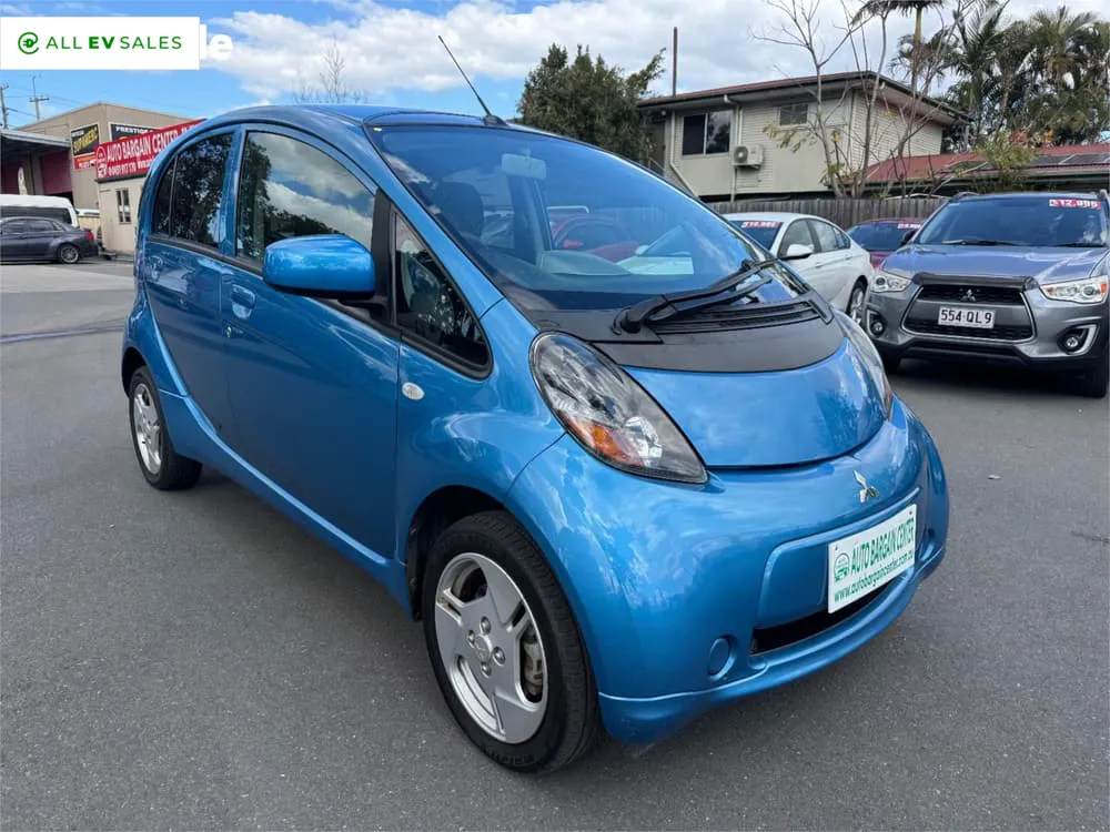 2012 Mitsubishi i-MiEV, photo 3