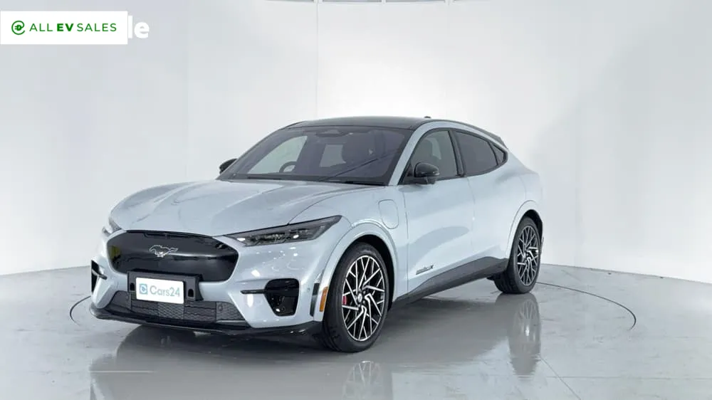 2023 Ford Mustang Mach-E, photo 3