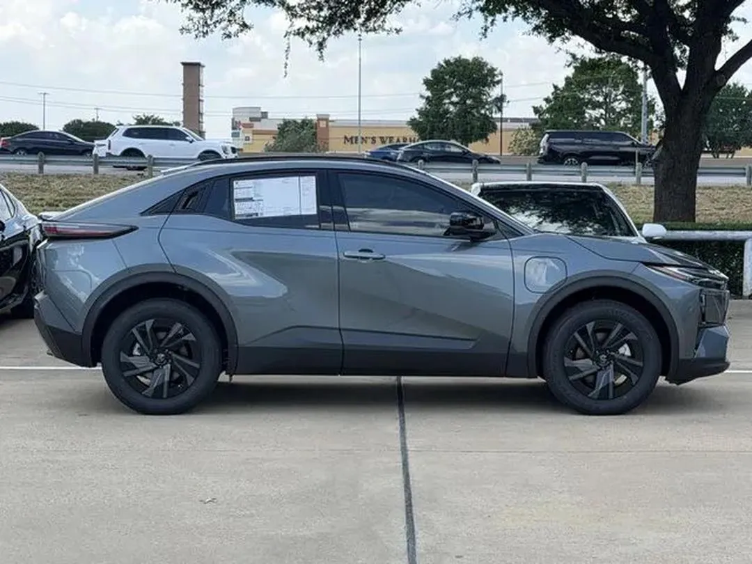 2026 Toyota Urban Cruiser Hyryder, photo 3