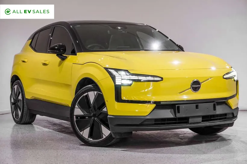 2024 Volvo EX30 Single Motor Ext Range Ultra