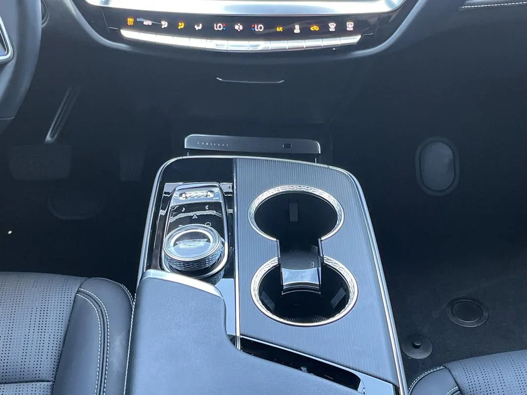 2024 Cadillac OPTIQ, photo 5
