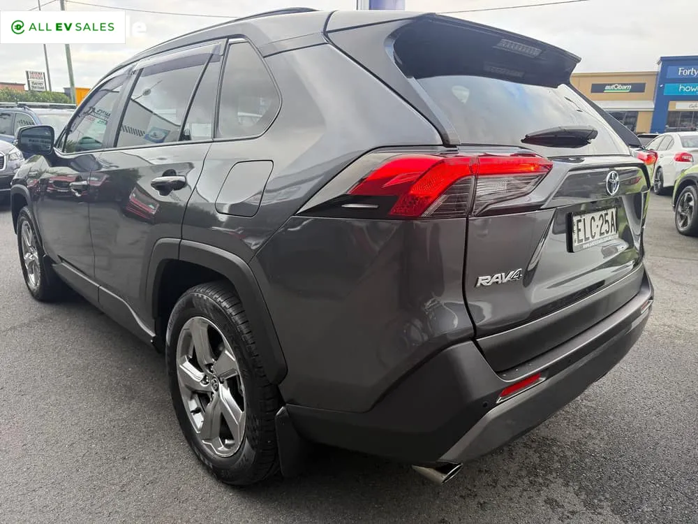 2020 Toyota RAV4, photo 4