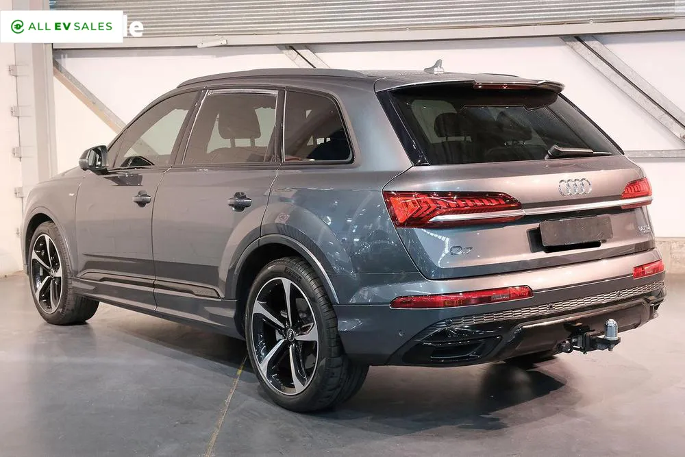 2021 Audi Q7, photo 2