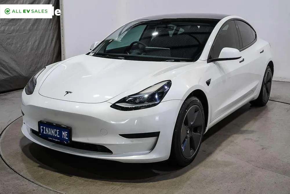 2023 Tesla Model 3, photo 4