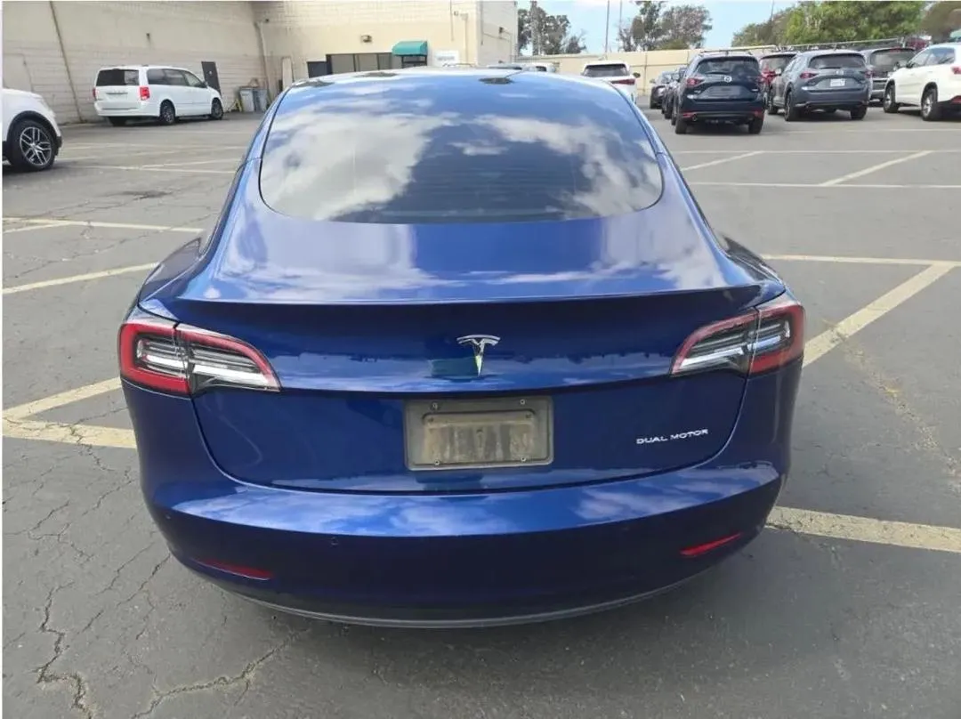 2021 Tesla Model Y, photo 3