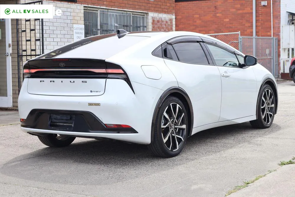 2023 Toyota Prius, photo 3