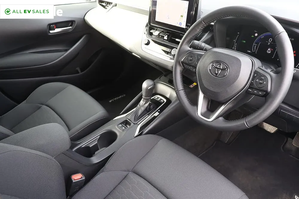 2025 Toyota Corolla, photo 2