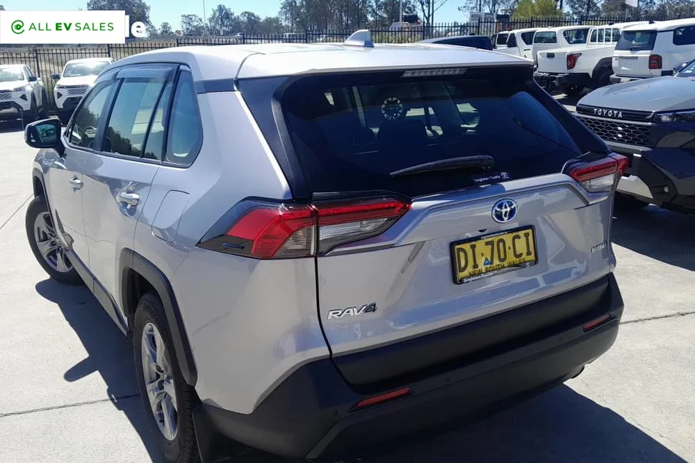 2023 Toyota RAV4, photo 3