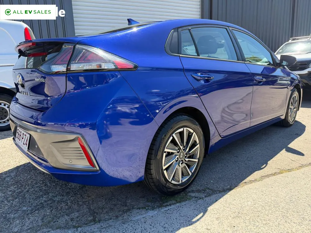 2027 Hyundai Ioniq, photo 3