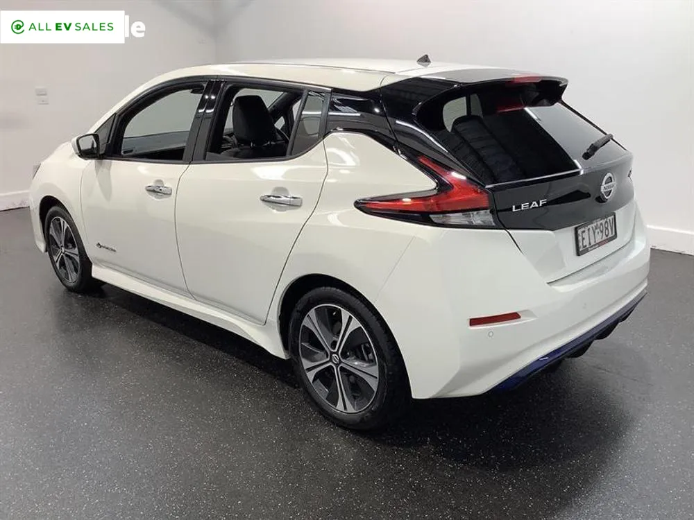 2020 Nissan Leaf, photo 3