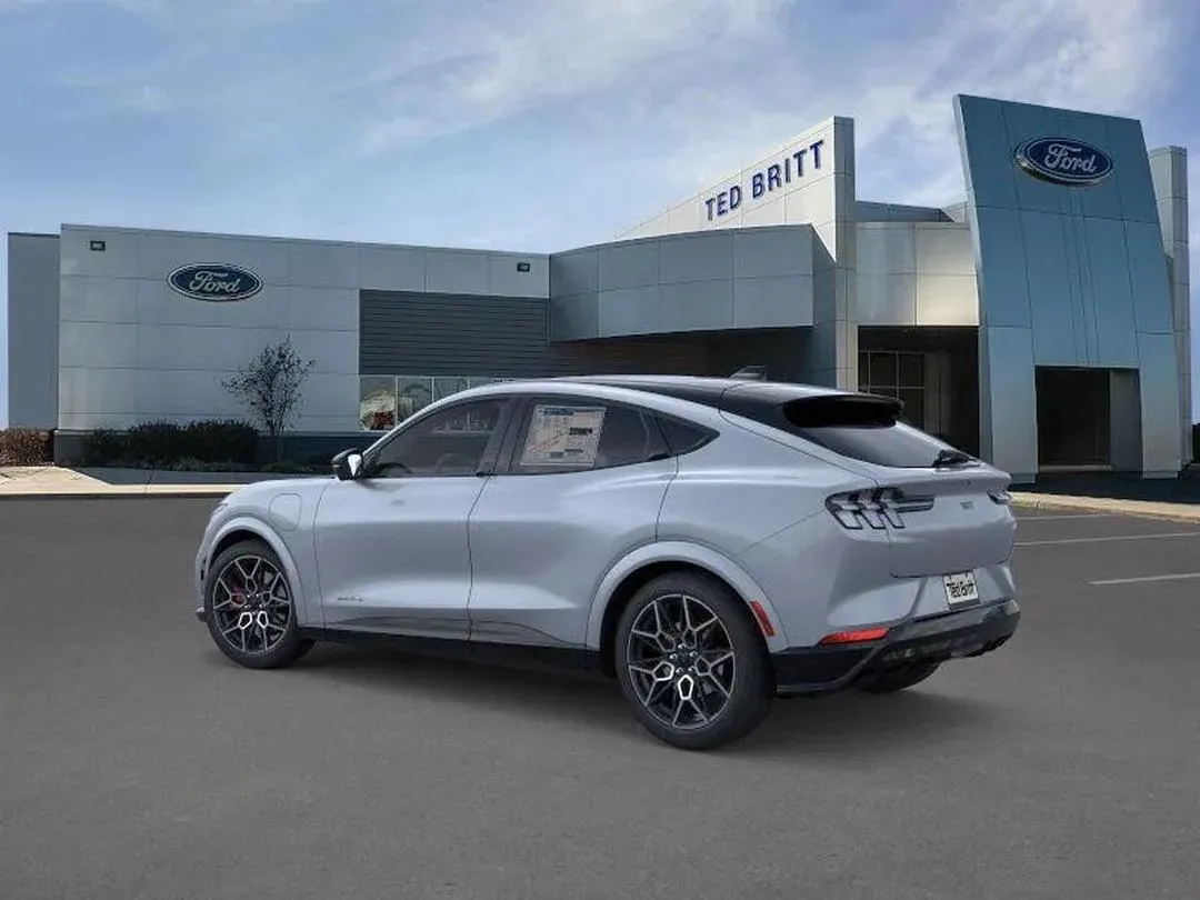 2026 Ford Mustang Mach-E, photo 5