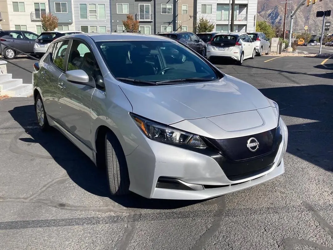 2025 Nissan Townstar, photo 3