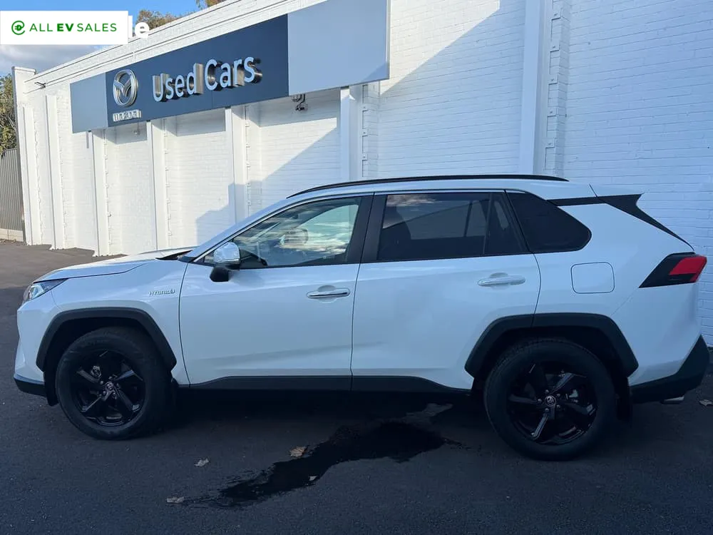 2021 Toyota RAV4, photo 4