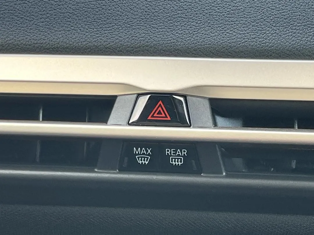 2024 BMW iX, photo 5