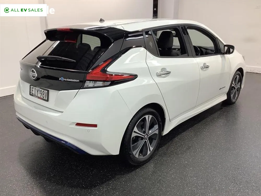 2020 Nissan Leaf, photo 4
