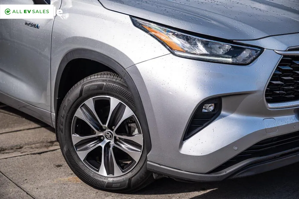 2022 Toyota Kluger, photo 2
