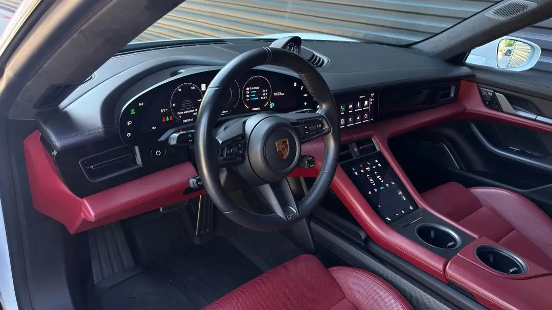 2021 Porsche Taycan, photo 5