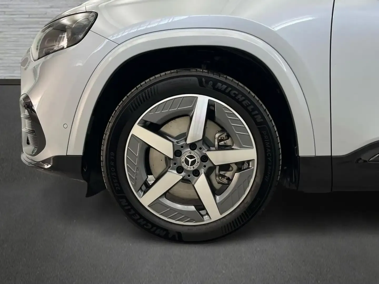 2026 Mercedes-Benz GLB 200, photo 5