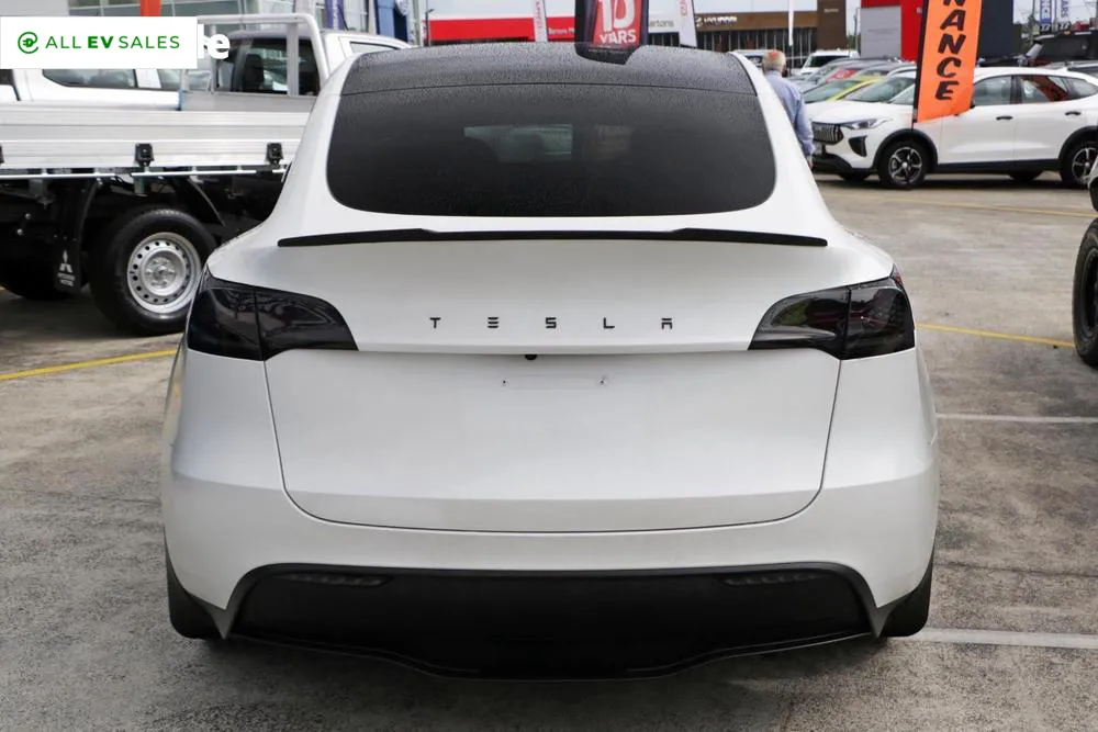 2022 Tesla Model Y, photo 4
