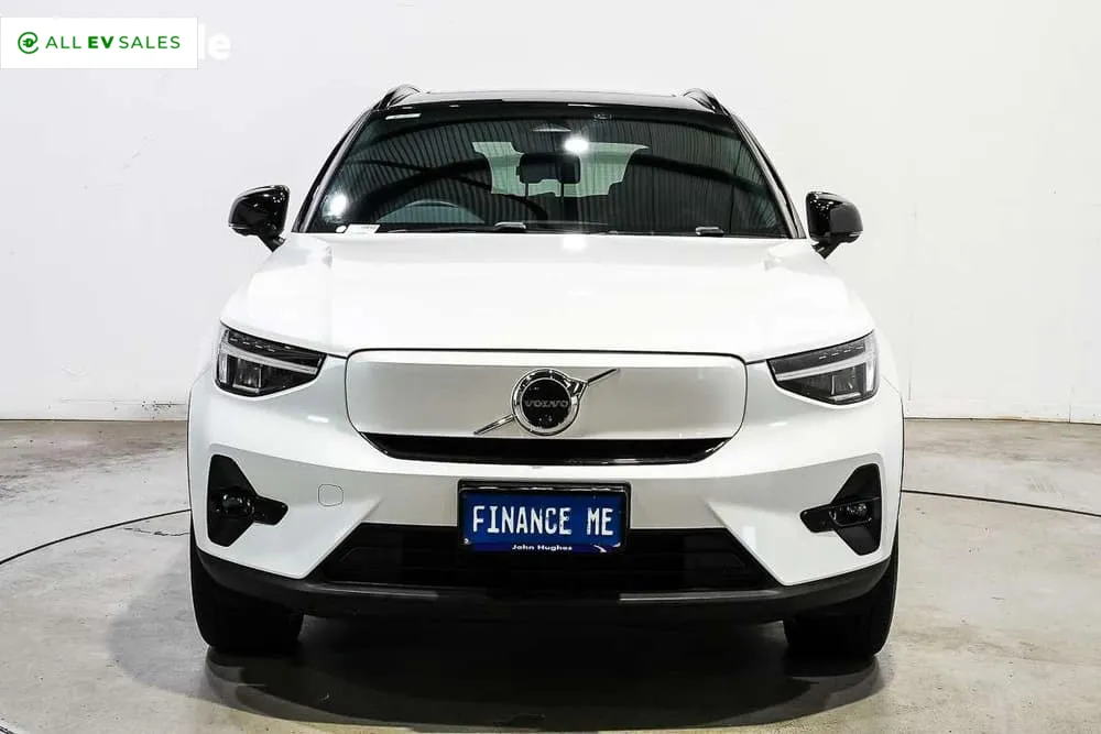 2023 Volvo XC40, photo 3