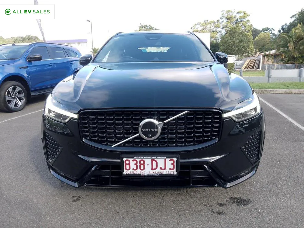 2021 Volvo XC60, photo 3