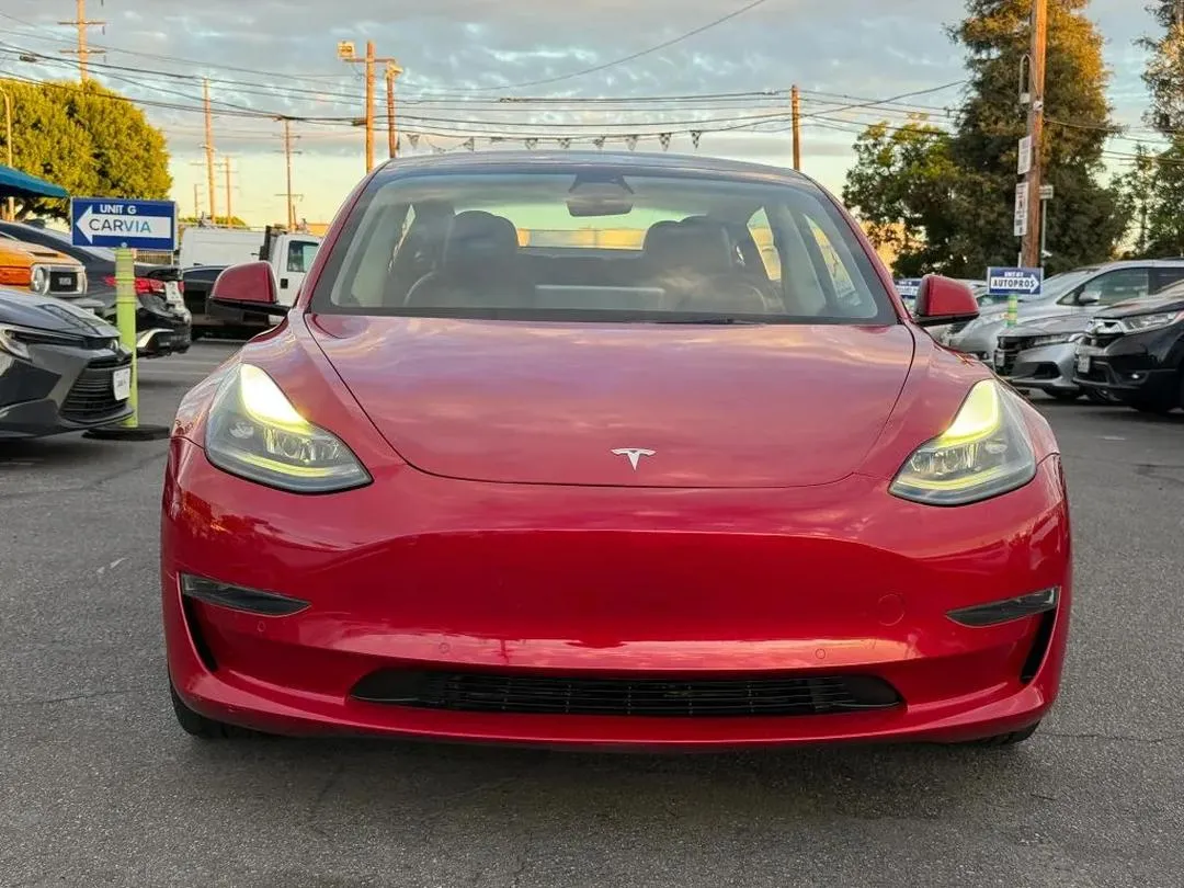2022 Tesla Model Y, photo 2