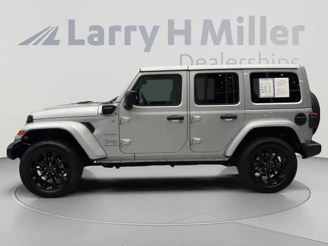 2024 Jeep Wrangler, photo 2
