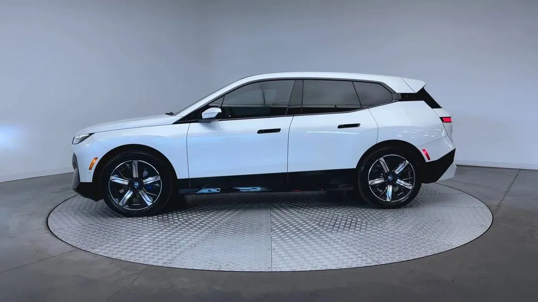 2024 BMW iX, photo 5