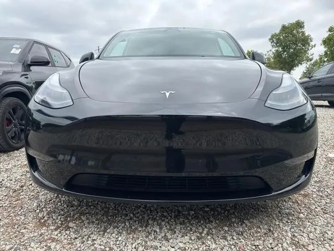2024 Tesla Model Y, photo 5