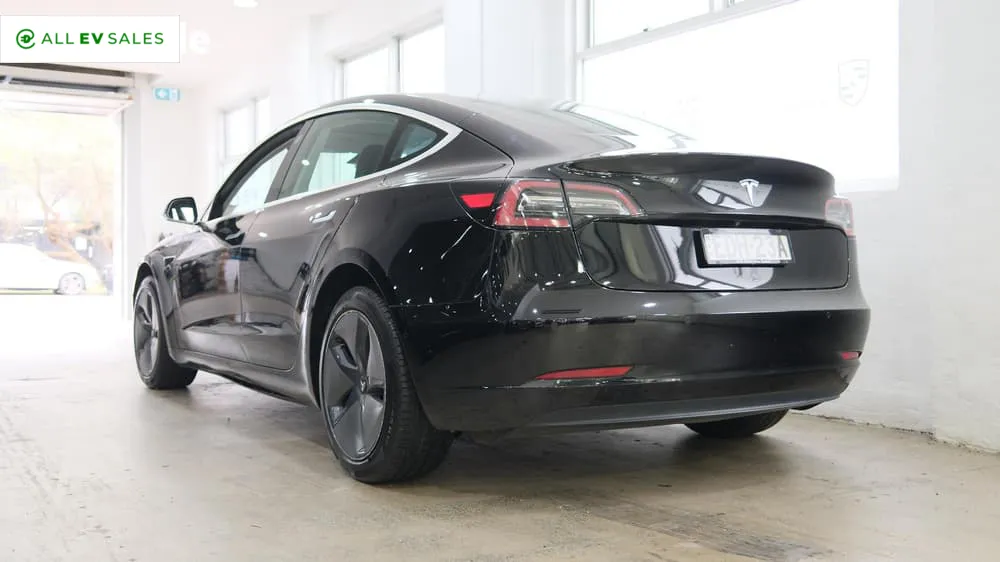 2019 Tesla Model 3, photo 4